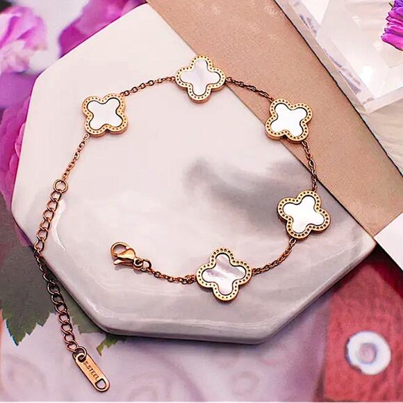 Gold Four Leaf Clover Bracelet Mother of Pearl Luxury - Picture 2 of 9